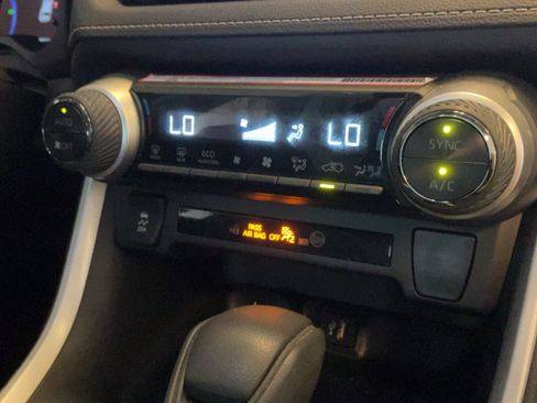 Certified 2025 Toyota RAV4 XLE AWD/4WD image 42