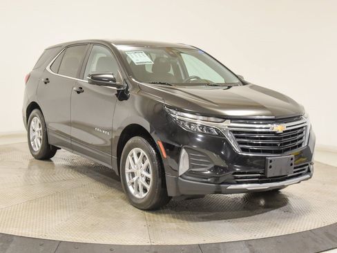 Used 2023 Chevrolet Equinox LT image 6