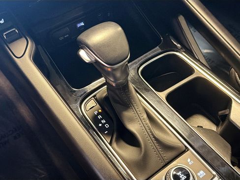 Used 2025 Kia Telluride S image 25