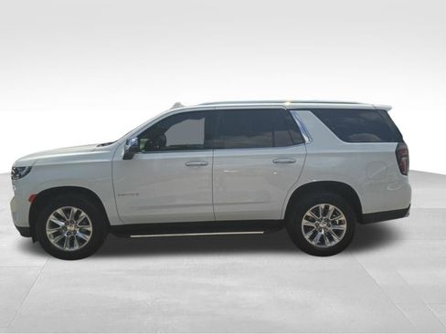 Used 2021 Chevrolet Tahoe Premier w/ Premium Package RWD image 6
