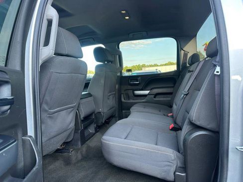 Used 2017 Chevrolet Silverado 1500 LT AWD/4WD image 8