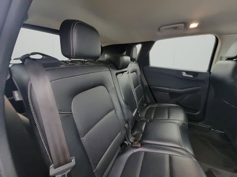 Used 2021 Ford Escape SEL image 30