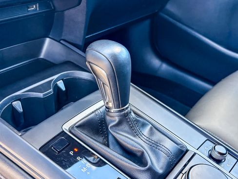 Used 2021 MAZDA CX-30 FWD 2.5 S w/ Select Package image 18