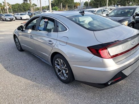 Used 2020 Hyundai Sonata SEL w/ Convenience Package FWD image 4