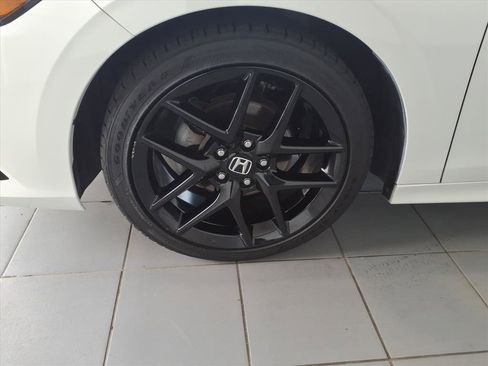 Certified 2024 Honda Civic Sport image 9