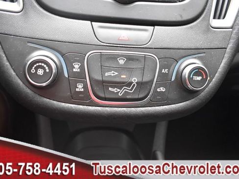 Used 2018 Chevrolet Malibu LS w/ LPO, Convenience Package 1 image 32
