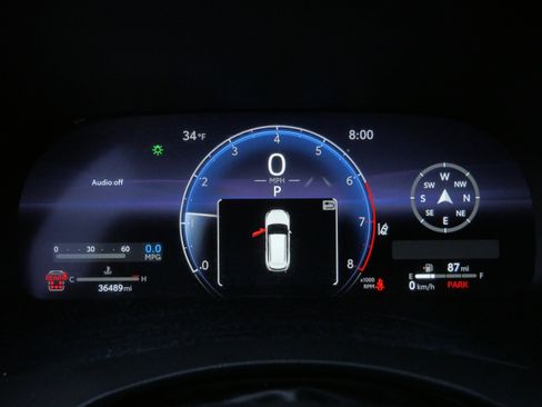 Used 2023 Toyota Highlander Limited image 22