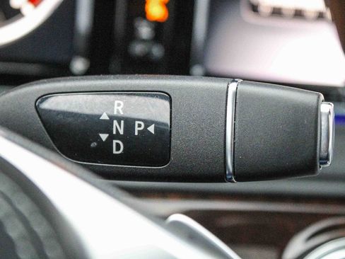 Used 2016 Mercedes-Benz Maybach S 600 image 27