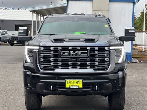 Used 2024 GMC Sierra 3500 Denali Ultimate image 6