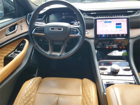 Used 2022 Jeep Grand Cherokee Summit w/ Adv Protech Group IV image 15