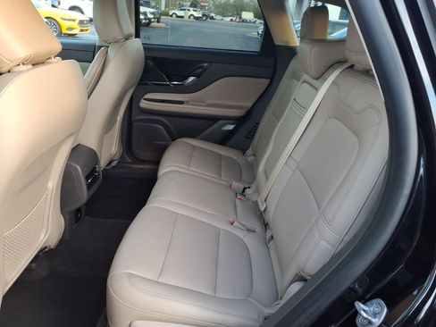 Used 2024 Lincoln Corsair FWD image 8