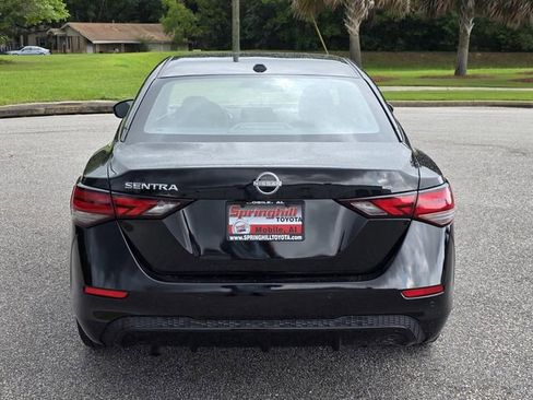 Used 2025 Nissan Sentra SV FWD image 3