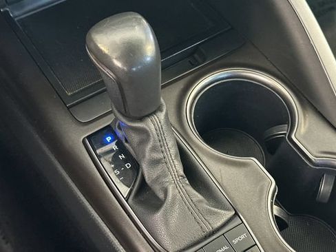 Certified 2024 Toyota Camry SE FWD image 25