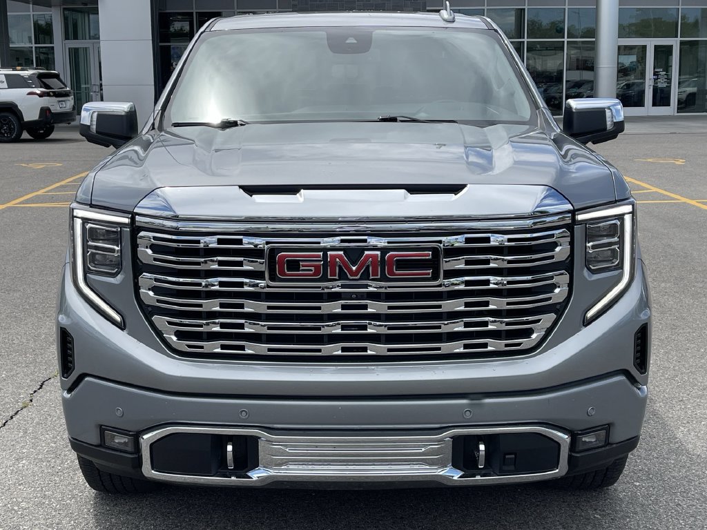 Used 2023 GMC Sierra 1500 Denali AWD/4WD image 12