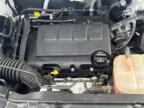 Certified 2020 Buick Encore Preferred image 28