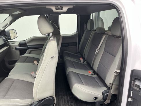 Used 2020 Ford F150 XL w/ Equipment Group 101A Mid AWD/4WD image 9