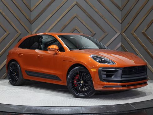 Used 2022 Porsche Macan GTS w/ Premium Package Plus image 1
