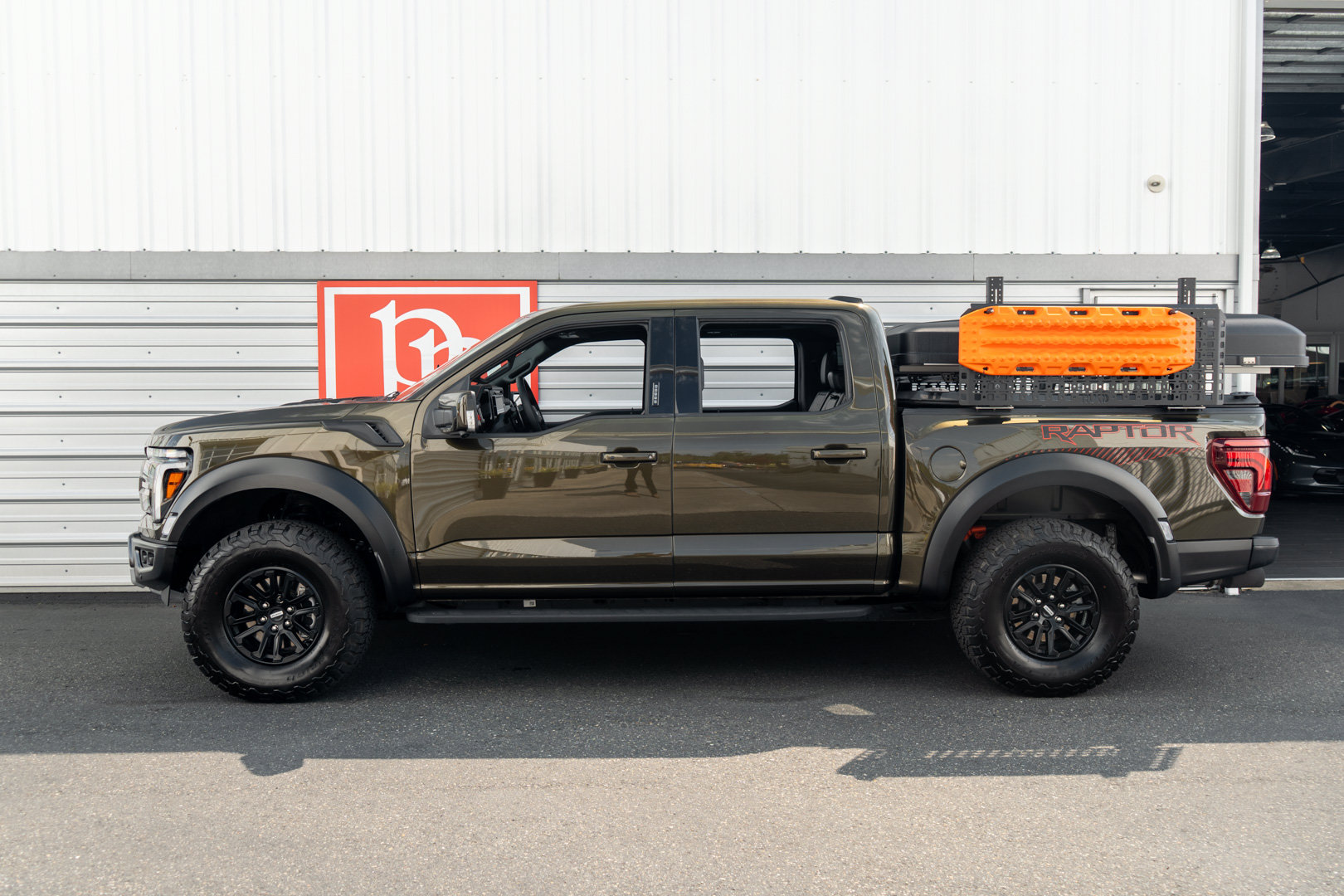 Used 2024 Ford F150 Raptor AWD/4WD image 46