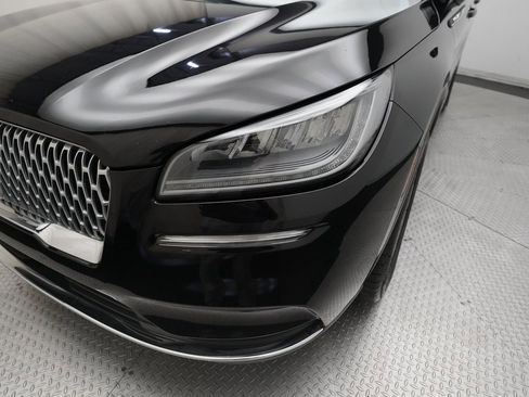 Used 2022 Lincoln Corsair AWD w/ Premium Package image 23