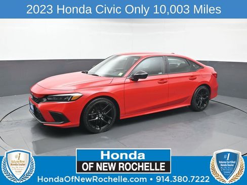 Used 2023 Honda Civic Sport image 1