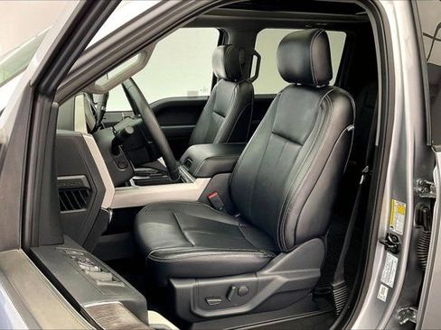 Used 2020 Ford F250 Lariat image 16