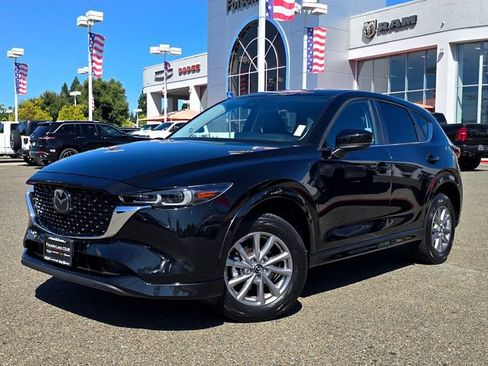 Used 2024 MAZDA CX-5 AWD 2.5 S w/ Select Package image 3