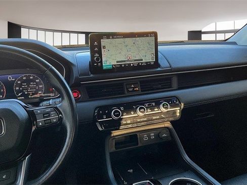 Certified 2023 Honda Pilot Elite image 9