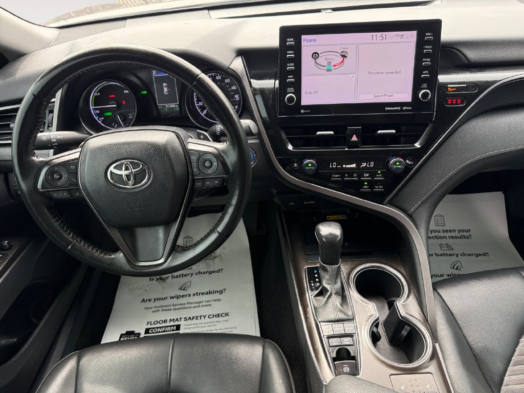 Certified 2022 Toyota Camry SE w/ Cold Weather Package FWD image 10