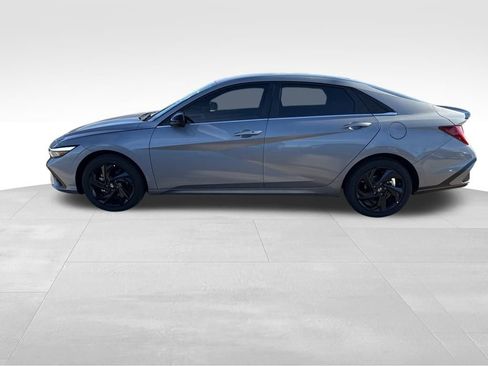 New 2026 Hyundai Elantra SEL Sport image 8