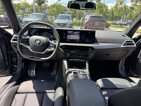 Used 2026 BMW 330i xDrive Sedan AWD/4WD image 36