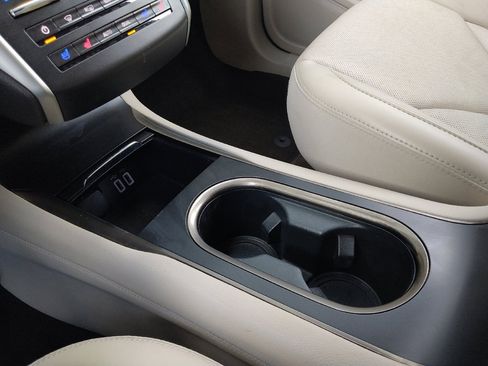 Used 2019 Lincoln MKC Reserve w/ MKC Technology Package FWD image 26