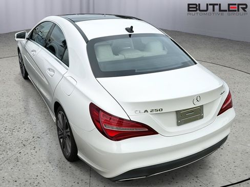 Used 2017 Mercedes-Benz CLA 250 4MATIC image 5