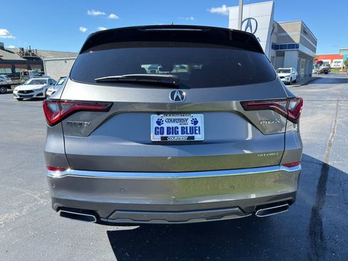 New 2026 Acura MDX SH-AWD w/ Advance Package image 4