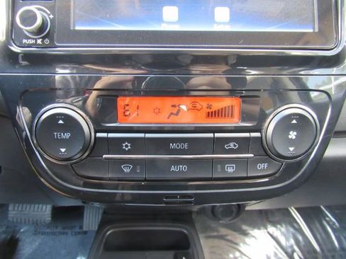 Used 2024 Mitsubishi Mirage ES image 37