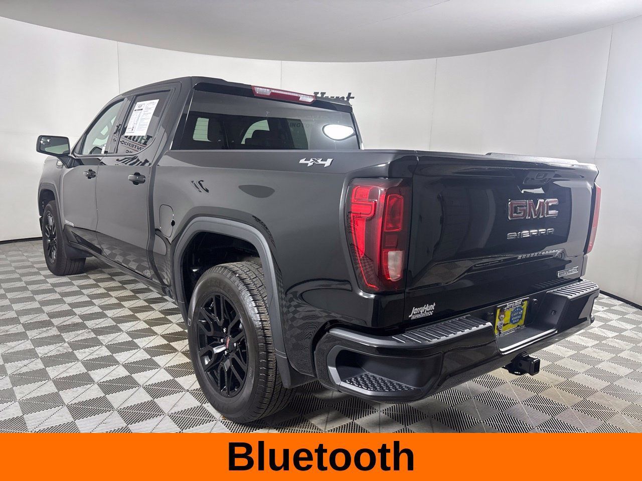 Used 2024 GMC Sierra 1500 Elevation AWD/4WD image 9