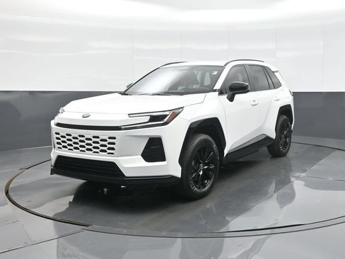 Certified 2026 Toyota RAV4 SE AWD/4WD image 3