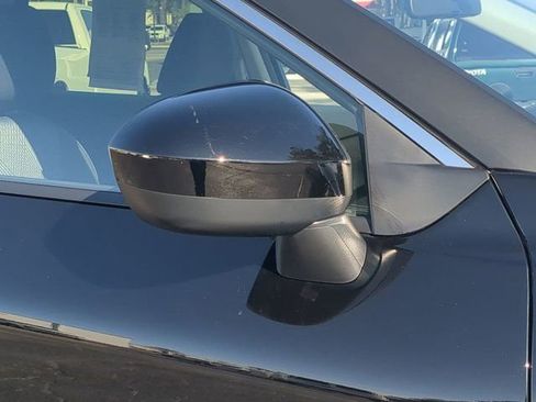 Used 2025 Nissan Rogue SV image 11