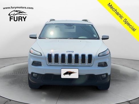 Used 2014 Jeep Cherokee Latitude w/ Comfort/Convenience Group AWD/4WD image 8
