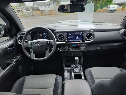 Certified 2023 Toyota Tacoma TRD Sport AWD/4WD image 18