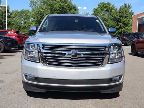 Used 2019 Chevrolet Tahoe Premier AWD/4WD image 5