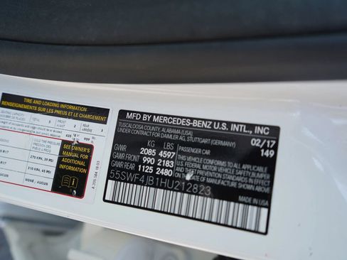 Used 2017 Mercedes-Benz C 300 Sedan image 9