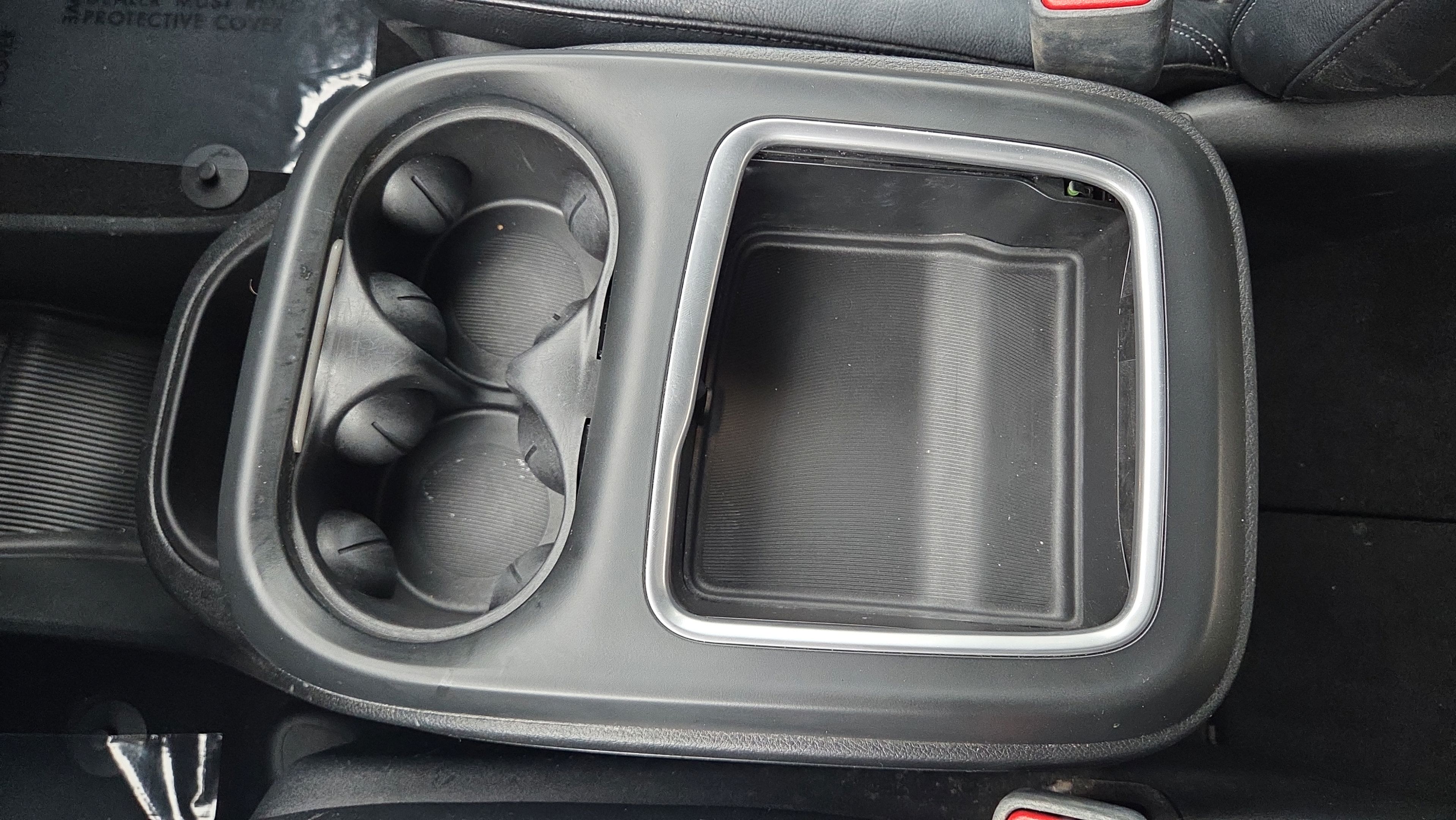 Used 2019 Chrysler Pacifica Touring-L Plus w/ S Appearance Package FWD image 29