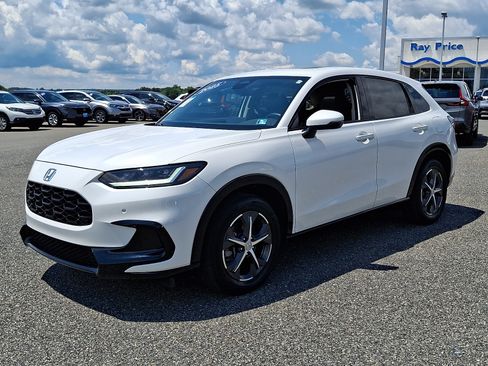 Used 2025 Honda HR-V EX-L image 3