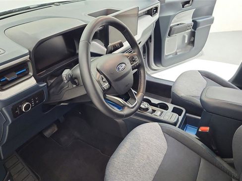 Used 2025 Ford Maverick XLT w/ XLT Luxury Package AWD/4WD image 14