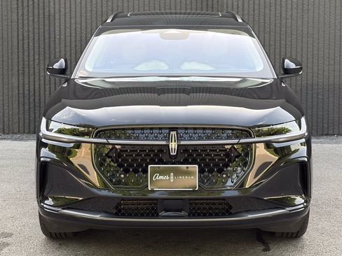 New 2026 Lincoln Nautilus Black Label w/ Jet Appearance Package AWD/4WD image 3