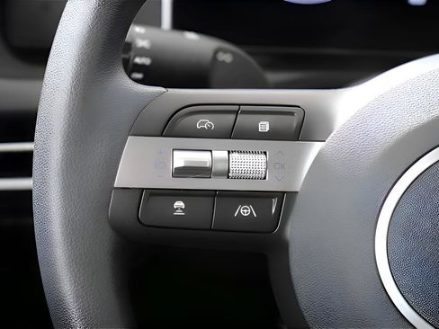 New 2026 Hyundai Tucson SE image 22