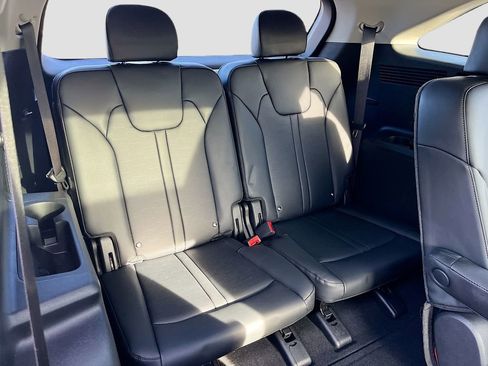 Certified 2025 Kia Sorento EX w/ EX Panoramic Sunroof Package image 26