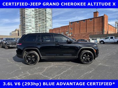 Used 2024 Jeep Grand Cherokee Altitude