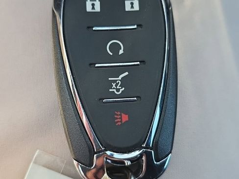 Used 2024 Chevrolet Equinox RS AWD/4WD image 21