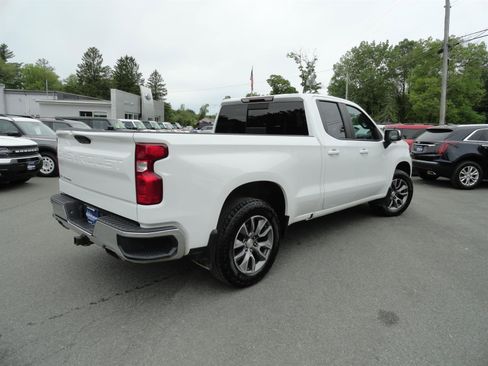 Used 2021 Chevrolet Silverado 1500 LT AWD/4WD image 5